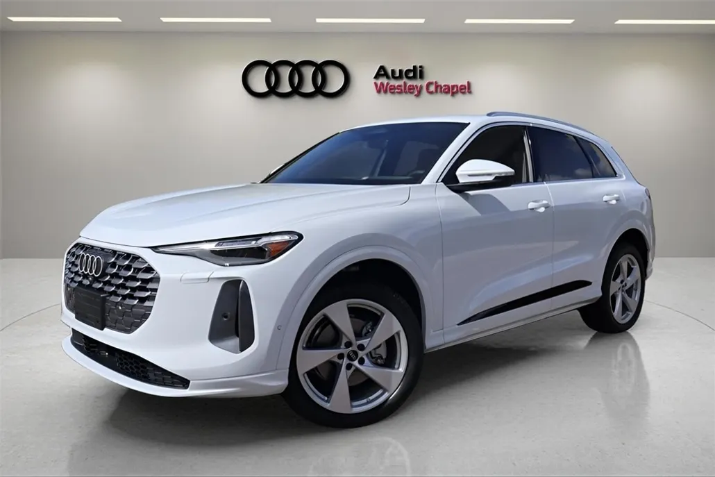 2025 Audi Q5 2.0T Premium Plus photo 1