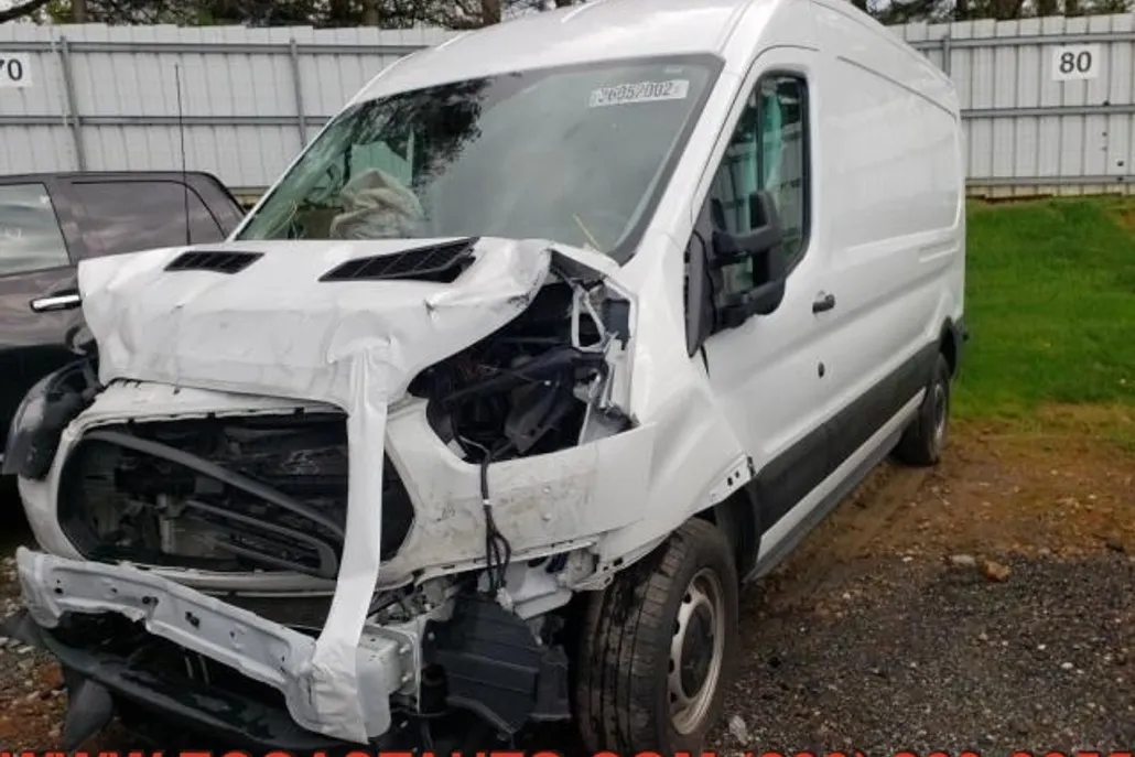 2019 Ford Transit Van photo 1