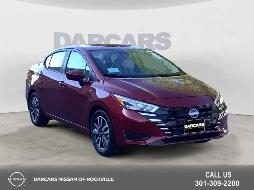 2025 Nissan Versa 1.6 SV photo 1