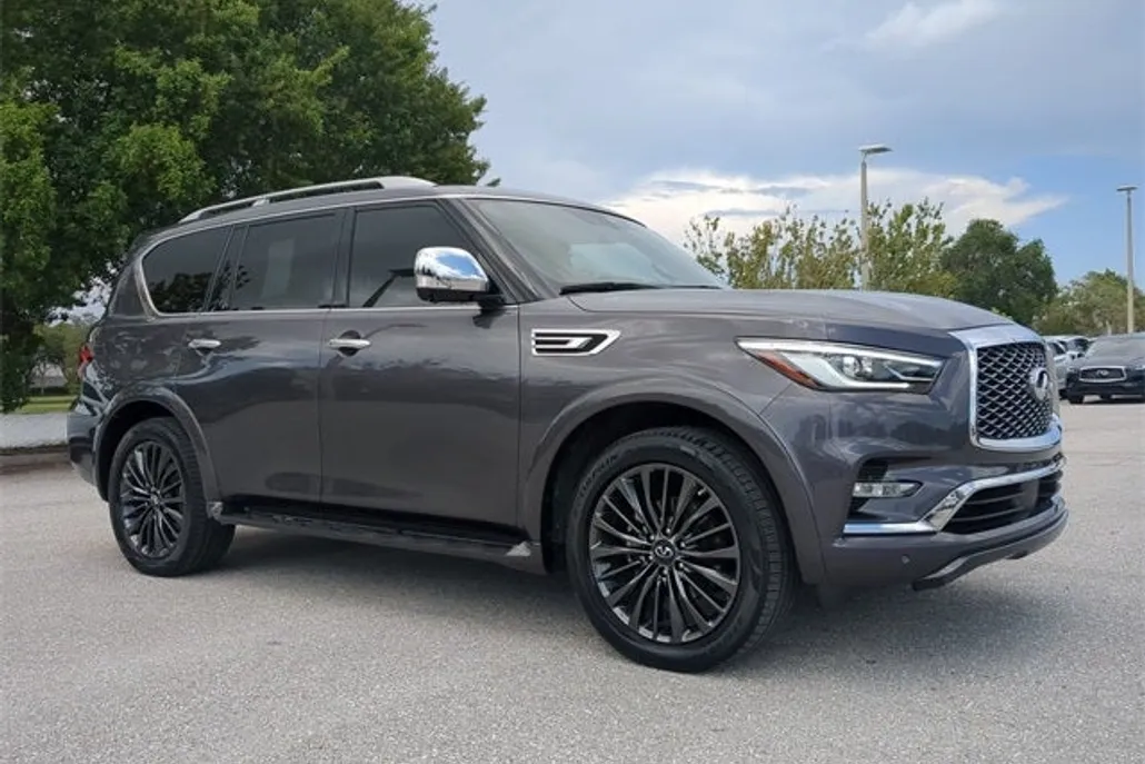 2023 Infiniti QX80 Sensory photo 1