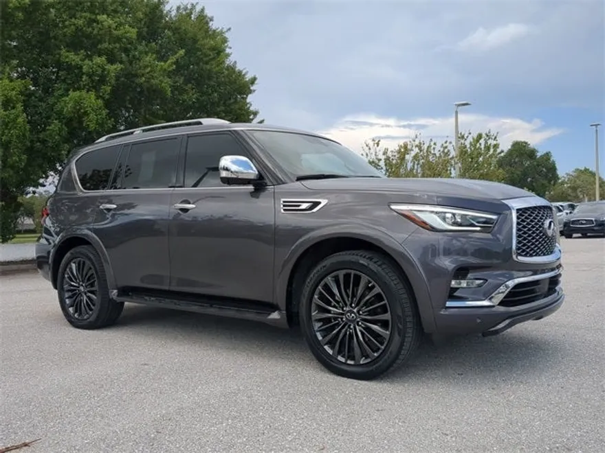 2023 Infiniti QX80 Sensory photo 1