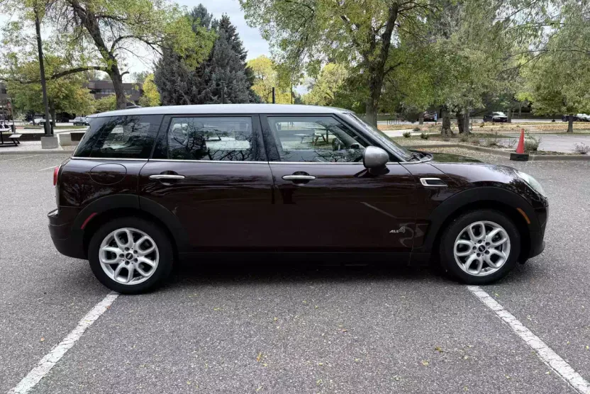 2017 Mini Clubman Base ALL4 photo 1