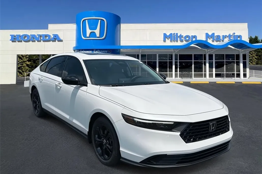 2025 Honda Accord SE photo 1