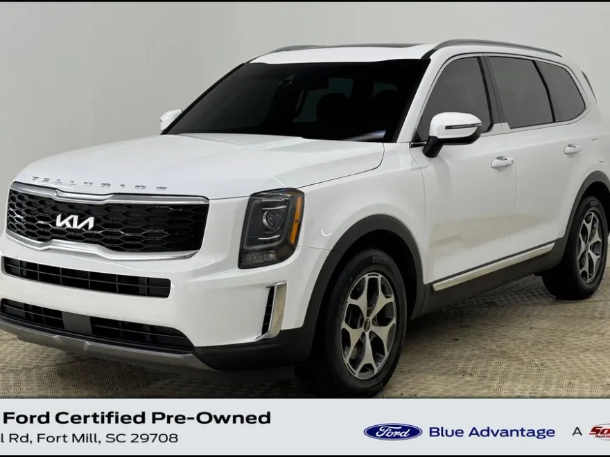 2022 Kia Telluride EX photo 1