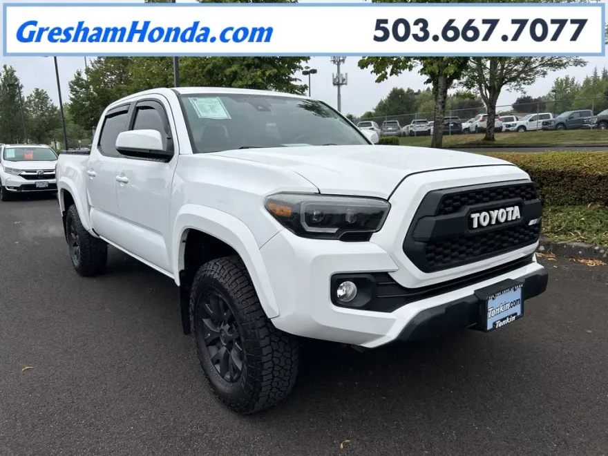 2019 Toyota Tacoma SR5 photo 1