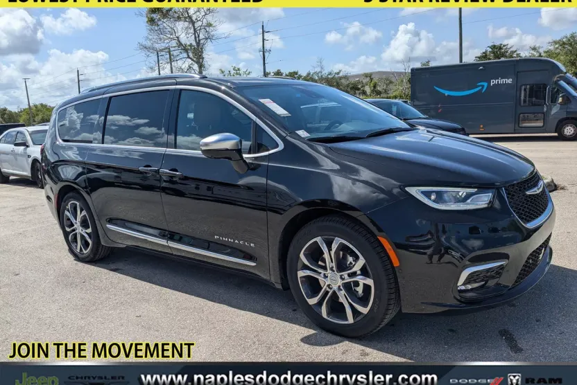 2025 Chrysler Pacifica Pinnacle photo 1