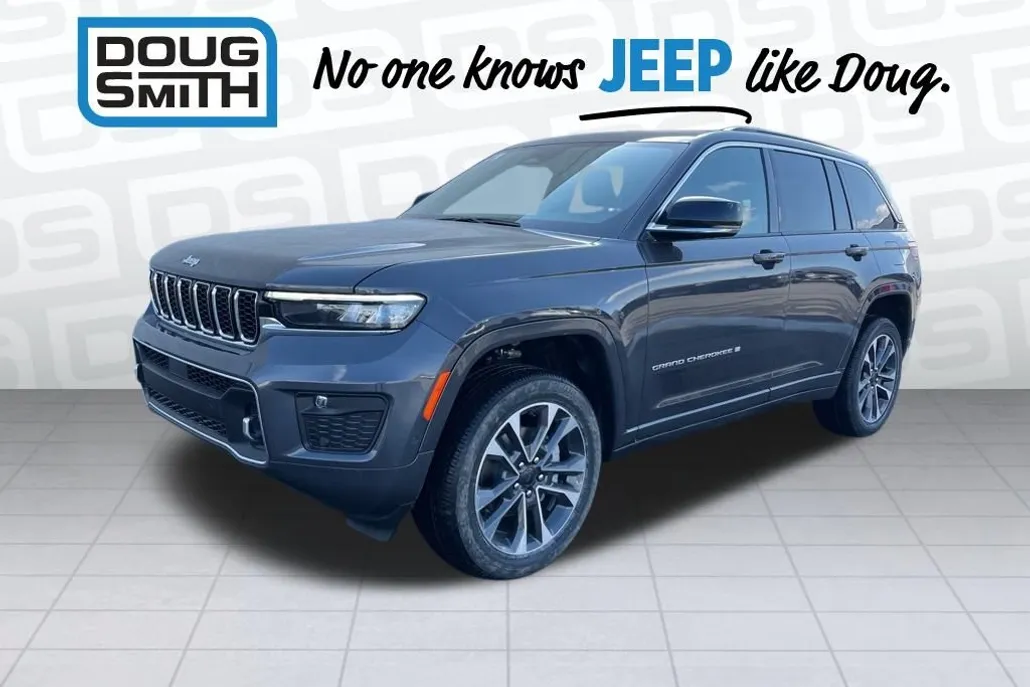 2025 Jeep Grand Cherokee Overland photo 1