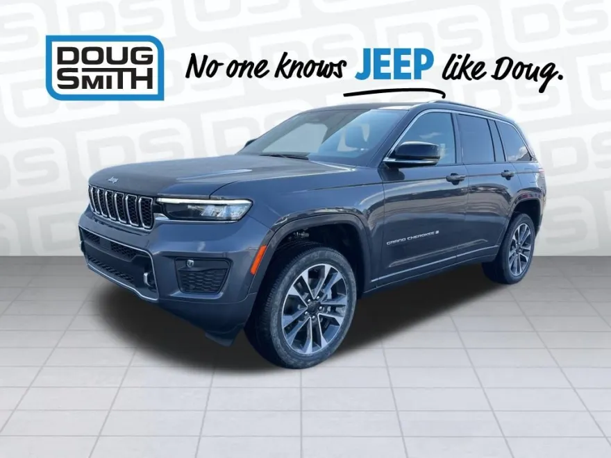 2025 Jeep Grand Cherokee Overland photo 1