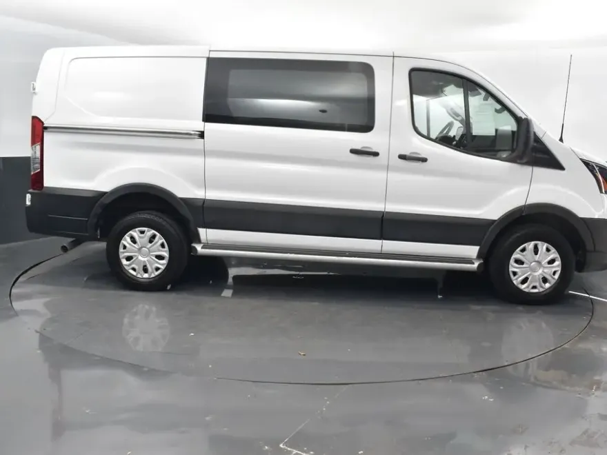 2024 Ford Transit photo 1