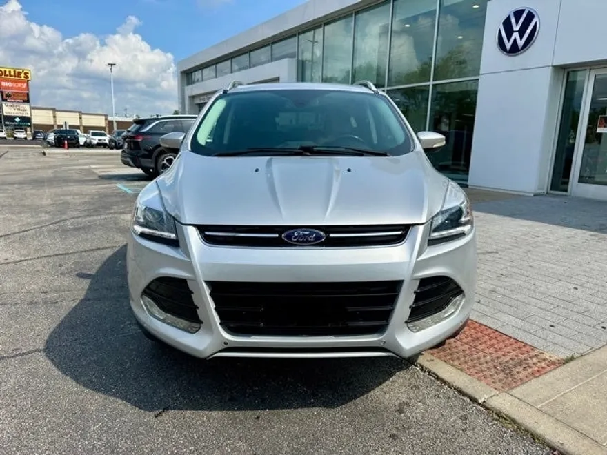 2016 Ford Escape Titanium photo 1