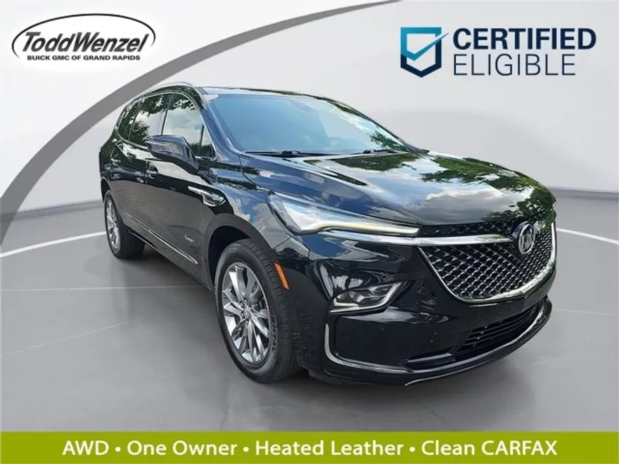 2023 Buick Enclave Avenir photo 1