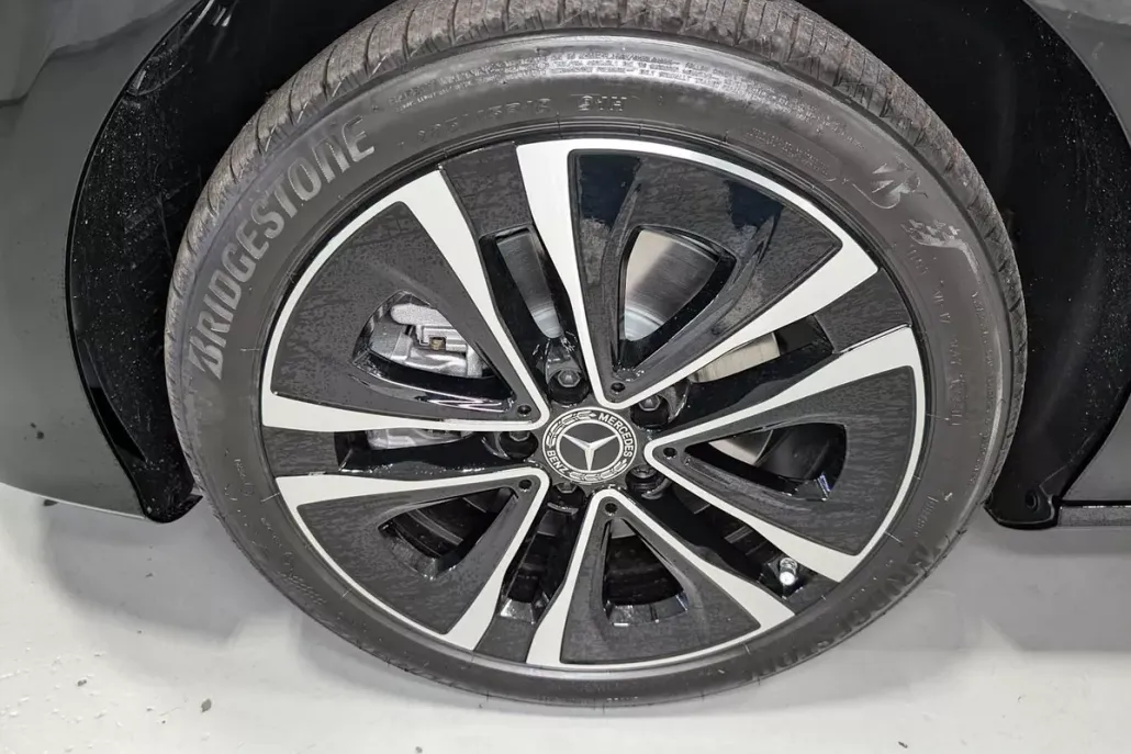 2025 Mercedes Benz CLA 250 4MATIC photo 1