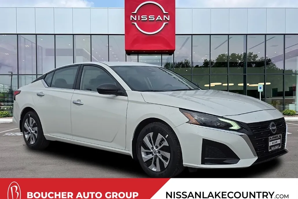 2025 Nissan Altima S photo 1