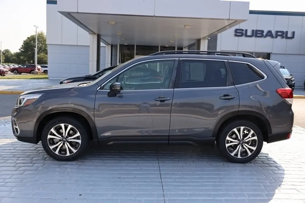2020 Subaru Forester Limited photo 1