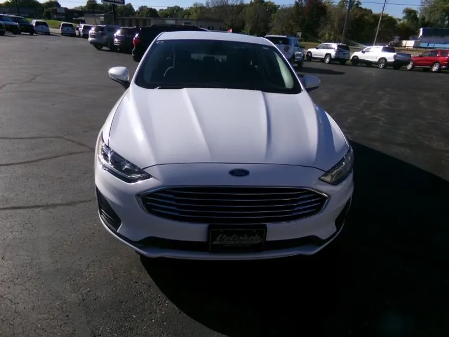 2020 Ford Fusion Hybrid SE photo 1