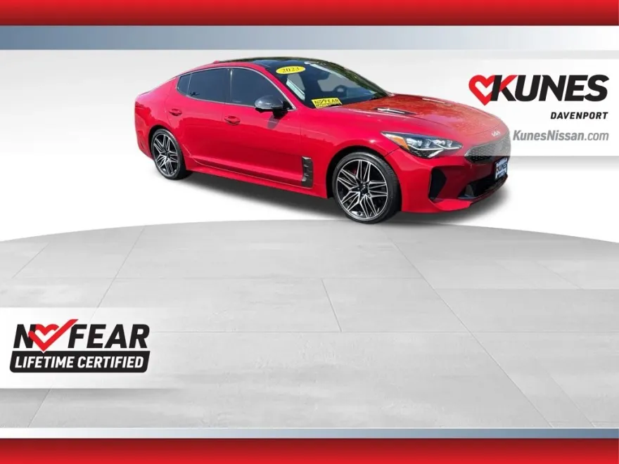 2023 Kia Stinger GT2 photo 1