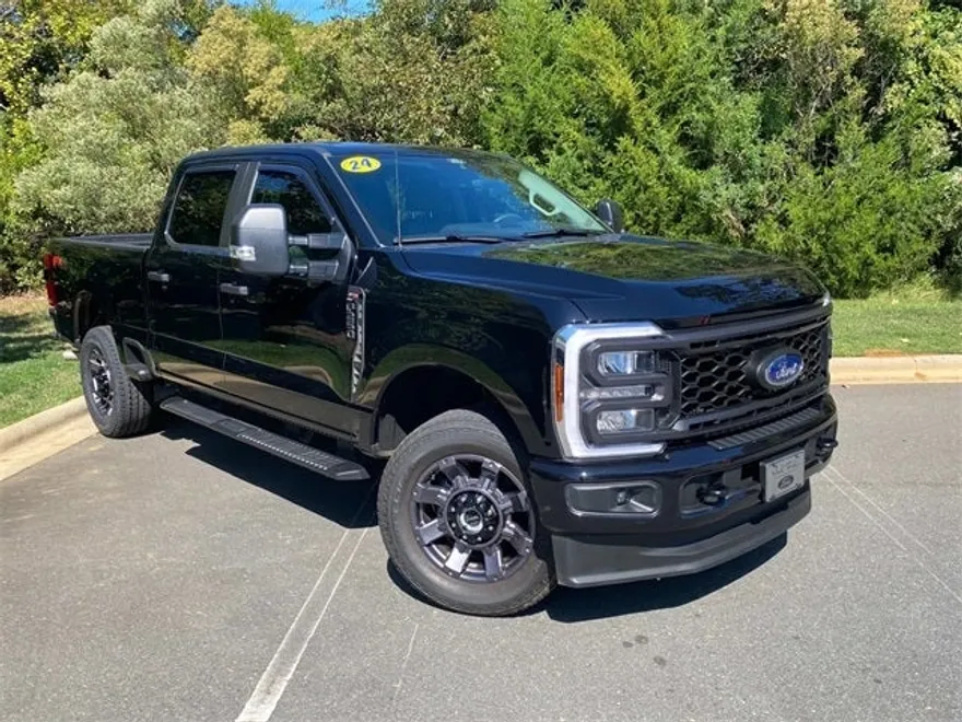 2024 Ford F-250 photo 1