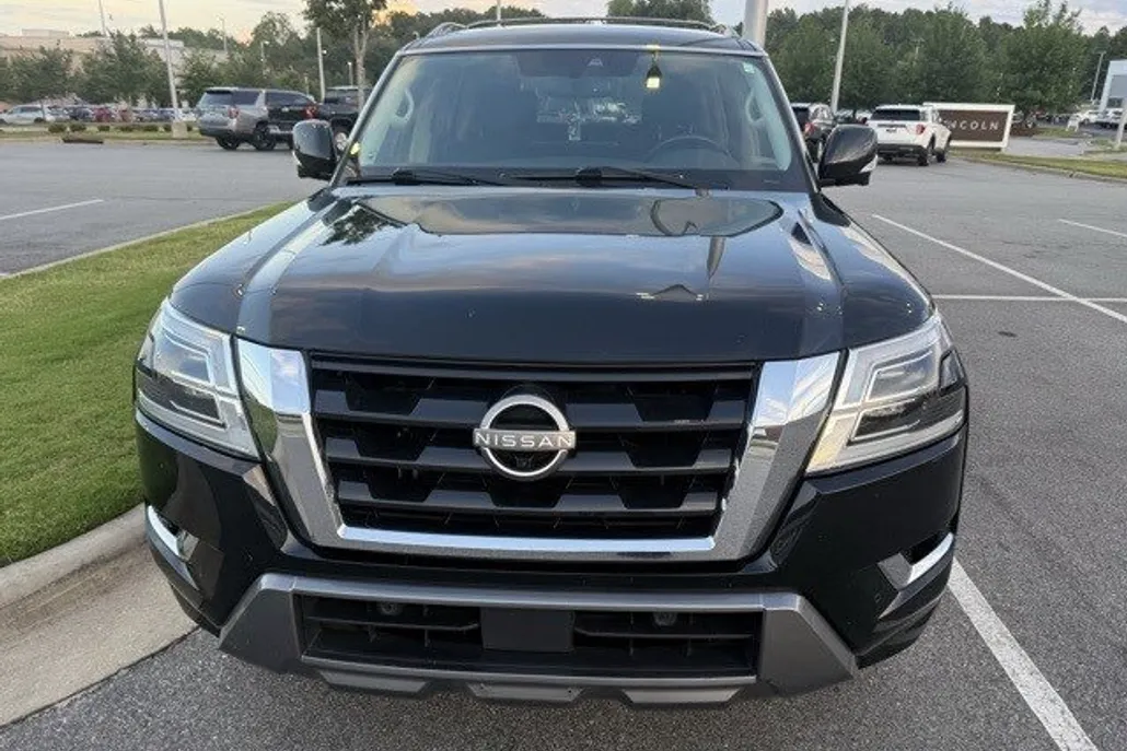 2021 Nissan Armada SL photo 1