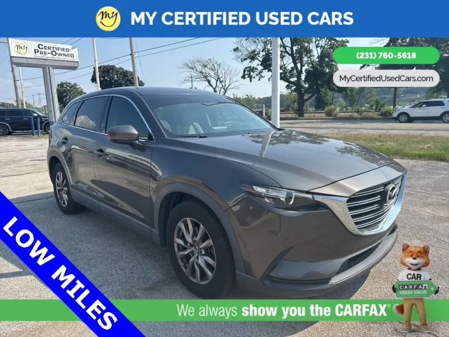 2016 Mazda CX-9 Touring photo 1