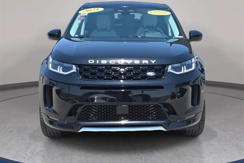 2025 Land Rover Discovery Sport S photo 1