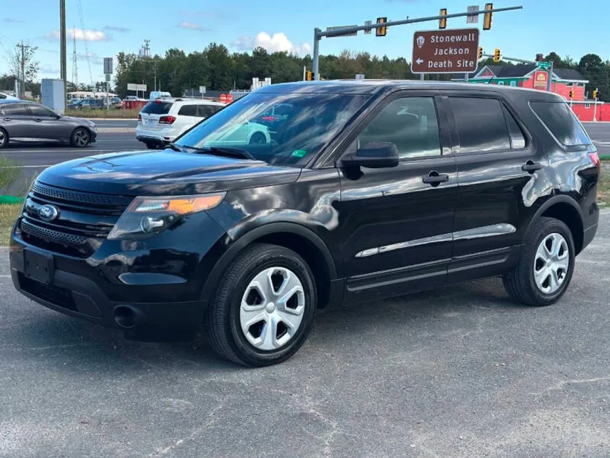 2015 Ford Explorer photo 1
