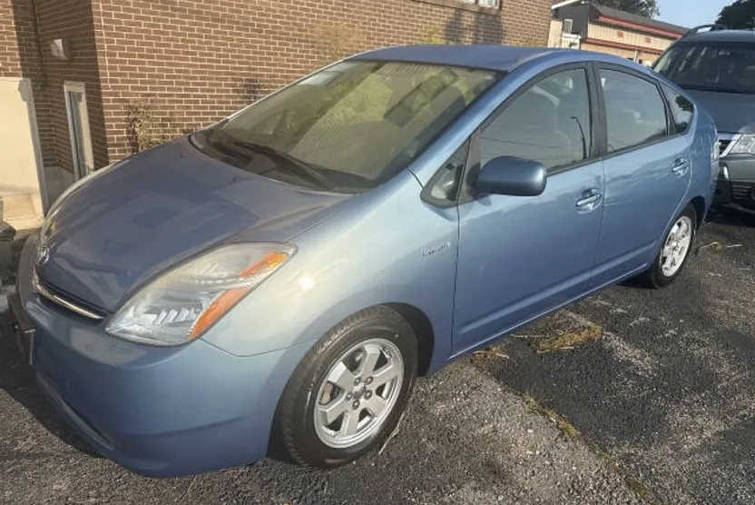 2007 Toyota Prius Base photo 1