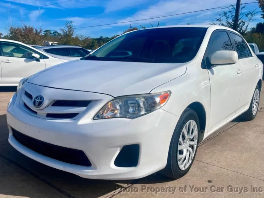2009 Toyota Corolla photo 1