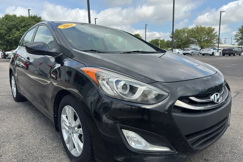 2014 Hyundai Elantra GT Base photo 1