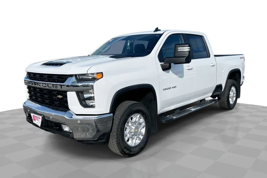 2022 Chevrolet Silverado 3500HD LT photo 1