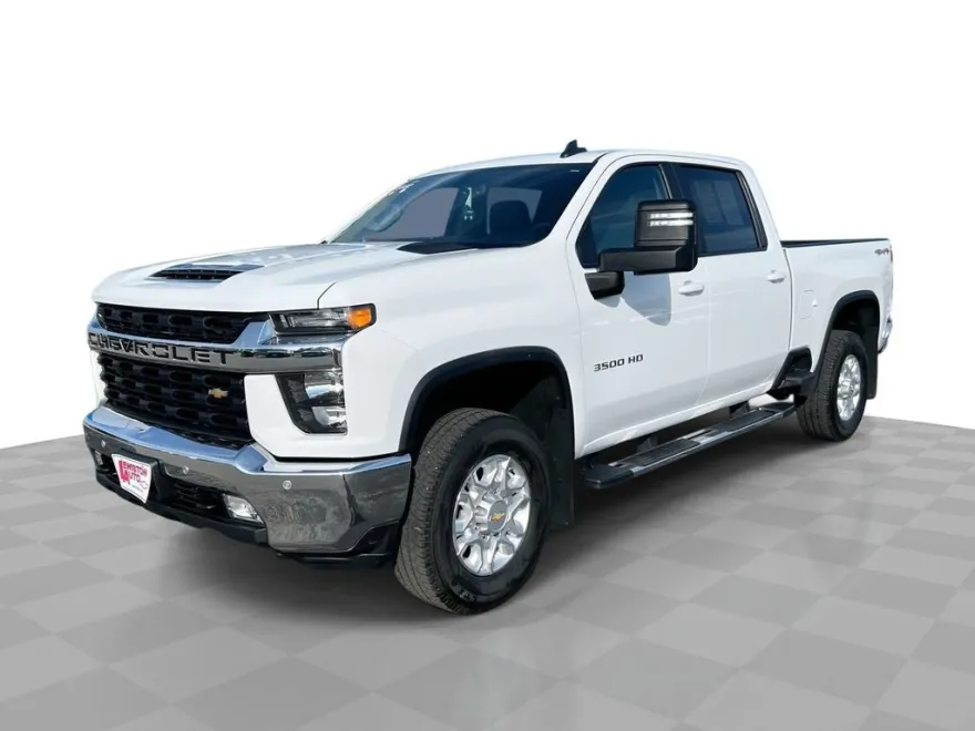 2022 Chevrolet Silverado 3500HD LT photo 1