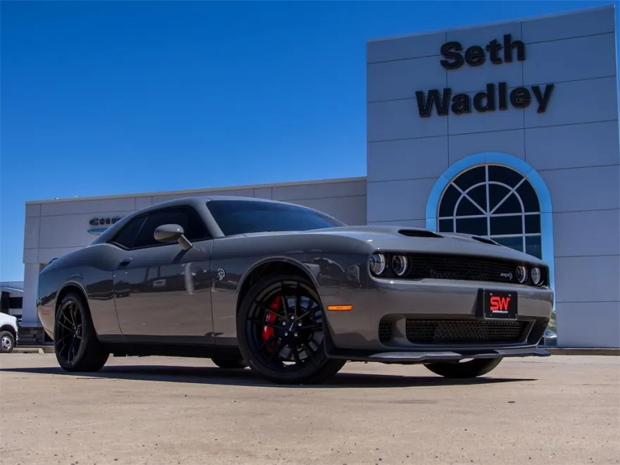 2023 Dodge Challenger SRT8 Hellcat photo 1