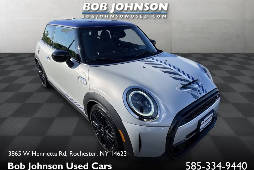 2022 Mini Cooper 2 Door Hardtop S photo 1