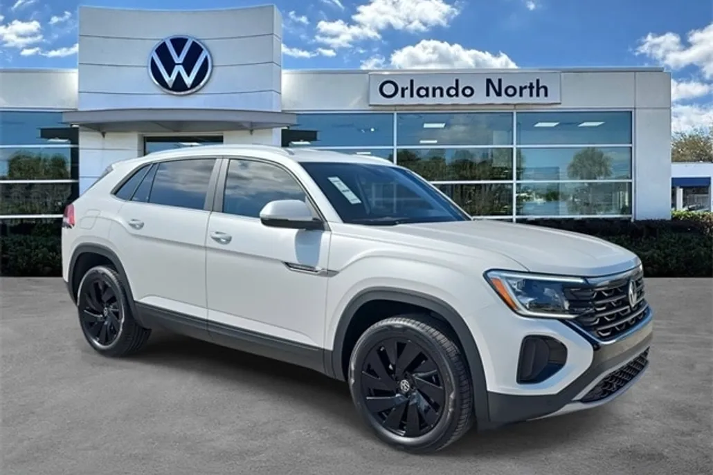 2026 Volkswagen Atlas Cross Sport SE Technology photo 1
