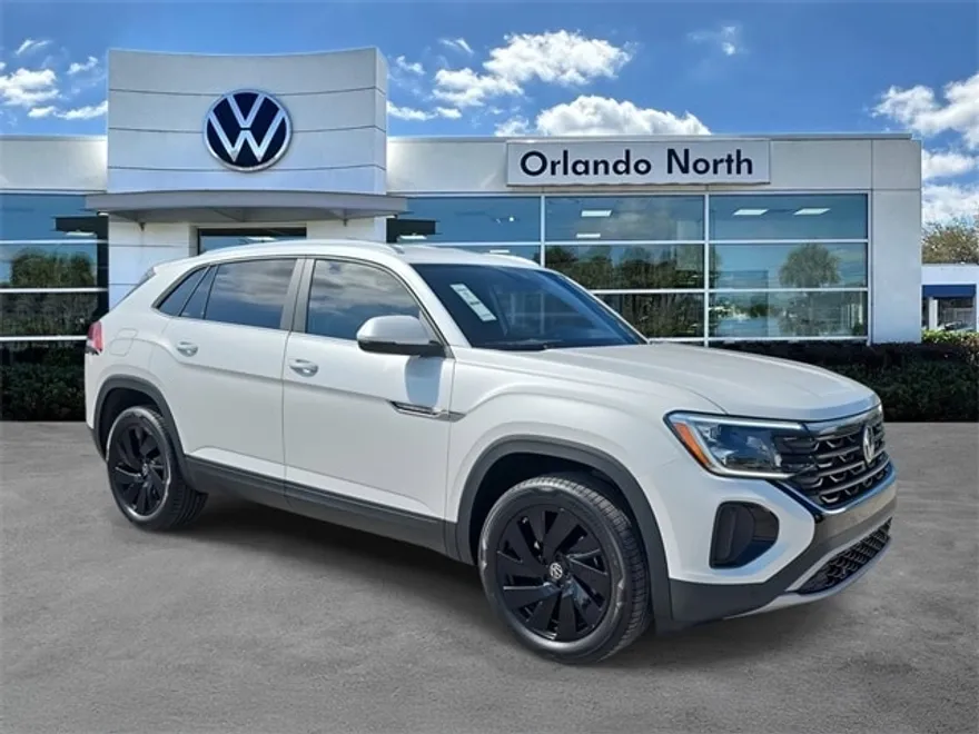 2026 Volkswagen Atlas Cross Sport SE Technology photo 1