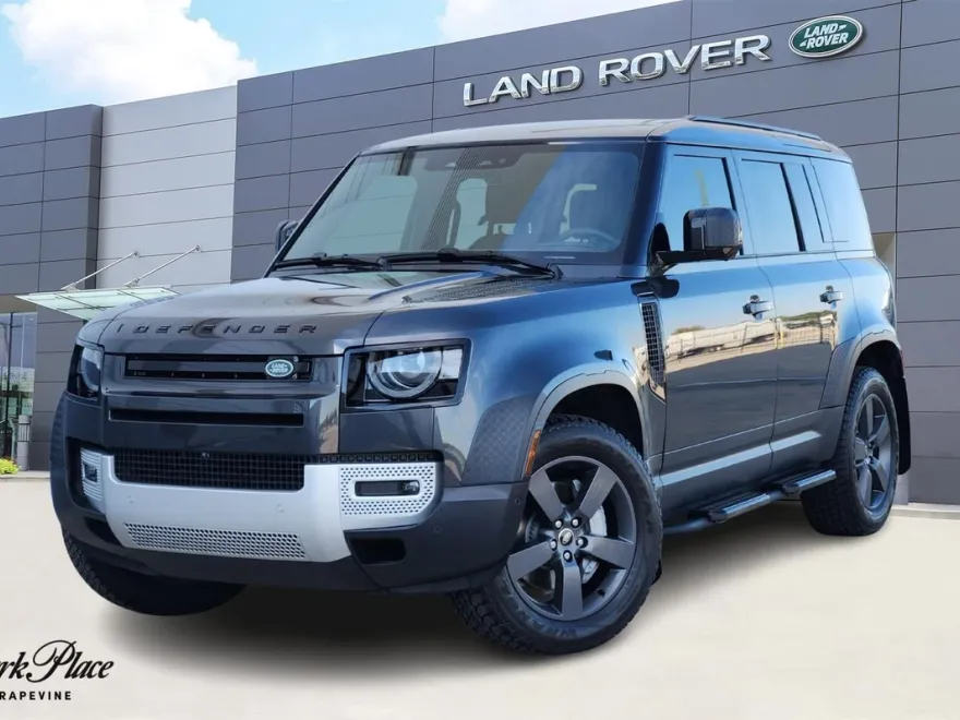 2025 Land Rover Defender 110 S photo 1