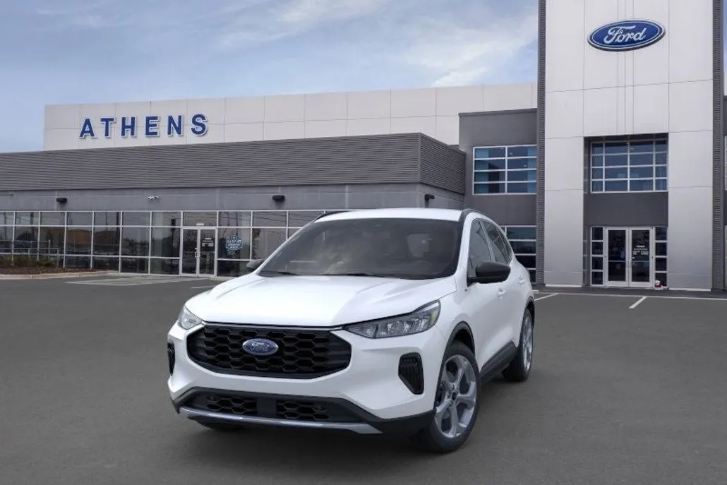 2025 Ford Escape ST-Line photo 1