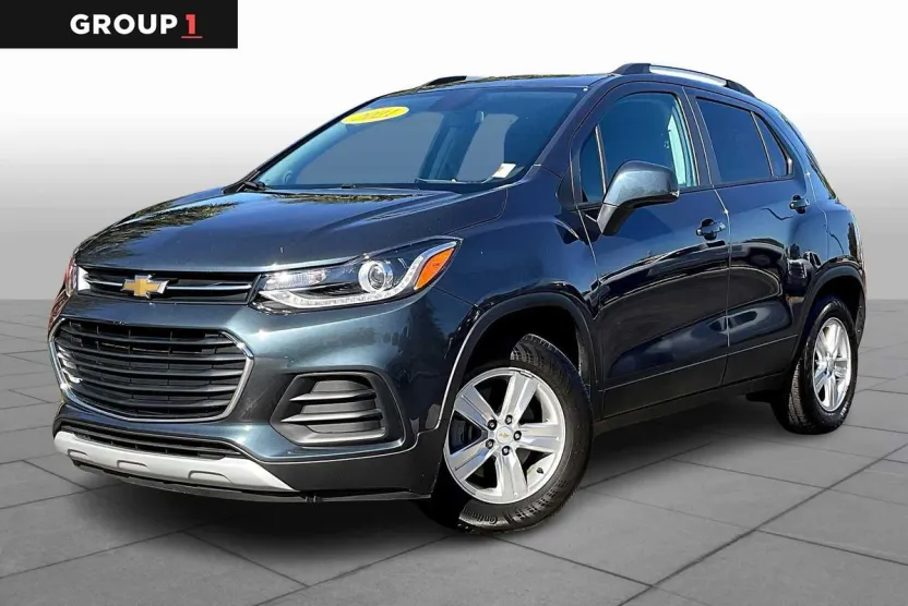 2021 Chevrolet Trax LT photo 1