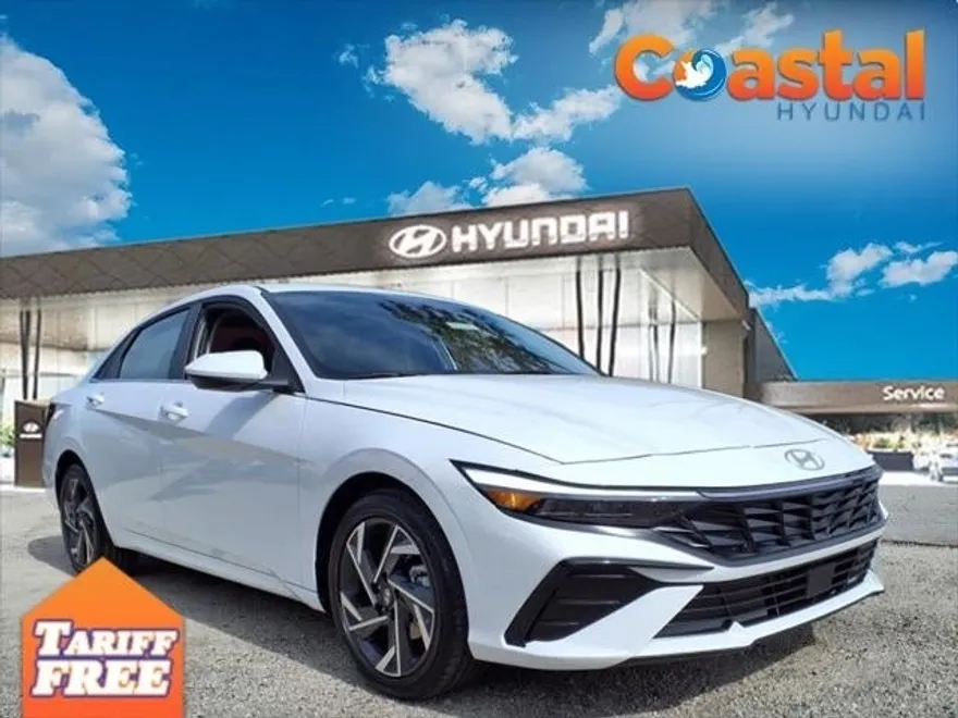2025 Hyundai Elantra SEL Convenience photo 1