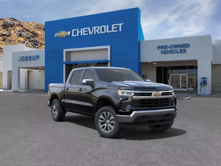2025 Chevrolet Silverado 1500 LT photo 1