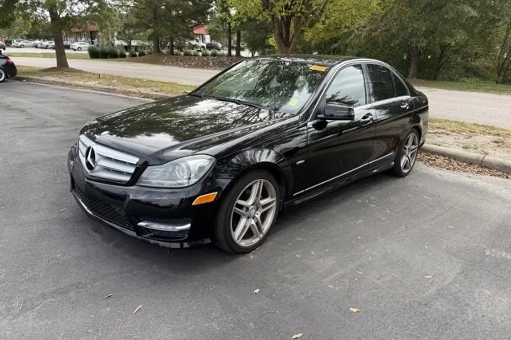 2012 Mercedes Benz C 250 Sport photo 1