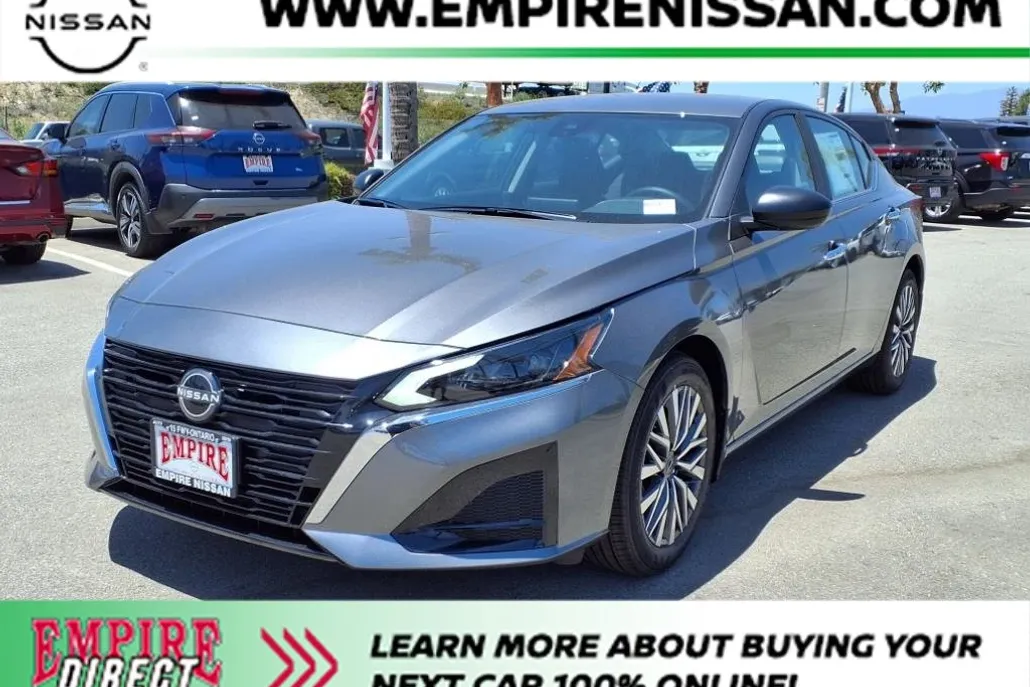 2025 Nissan Altima SV photo 1