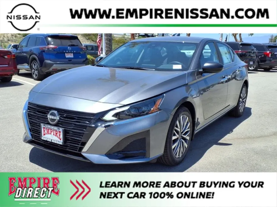 2025 Nissan Altima SV photo 1