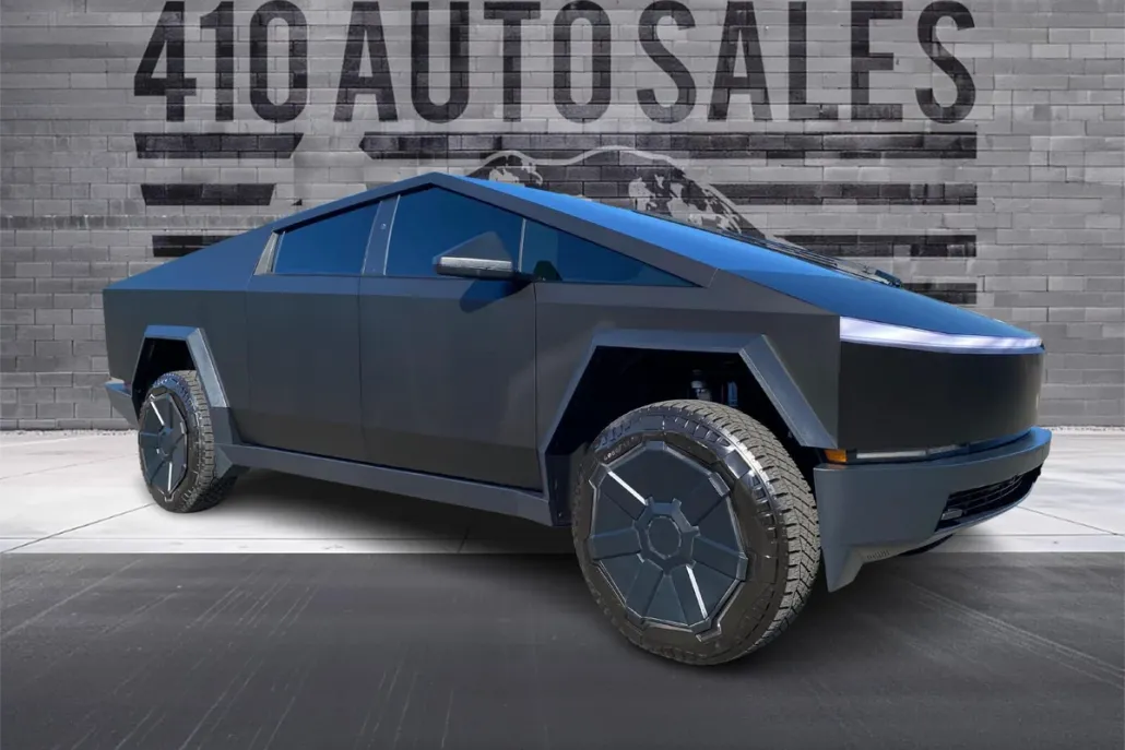 2024 Tesla Cybertruck photo 1