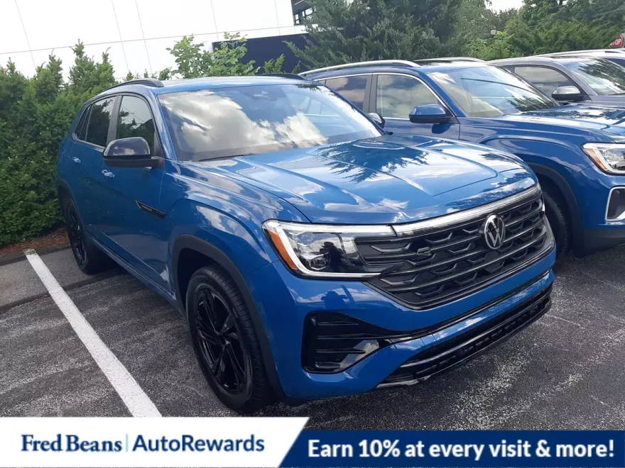 2025 Volkswagen Atlas Cross Sport SEL R-Line photo 1