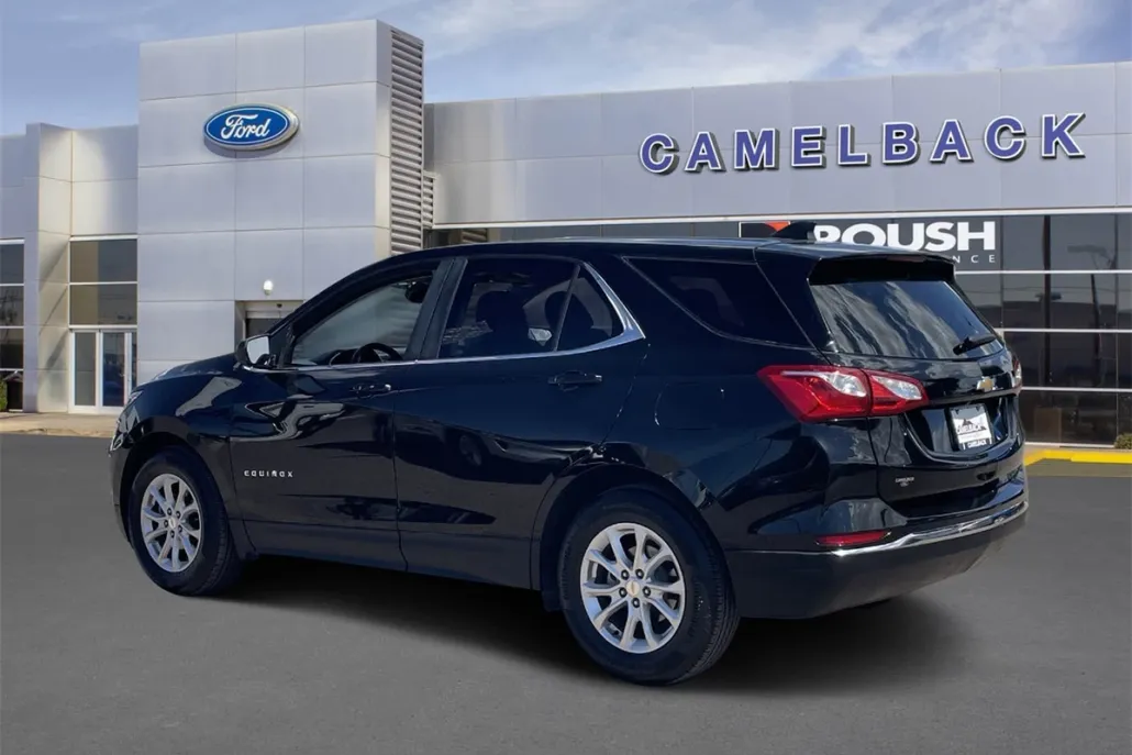 2021 Chevrolet Equinox LT photo 1