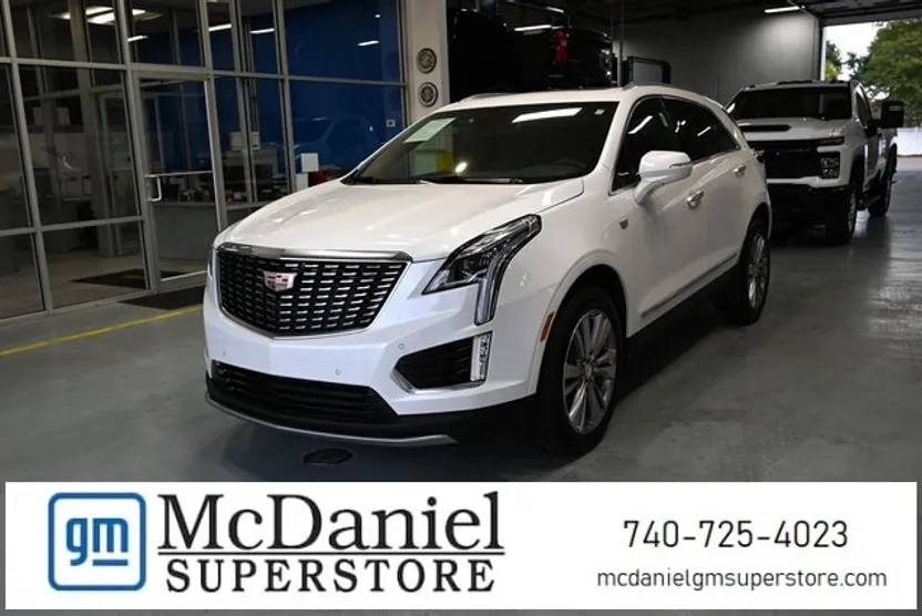 2025 Cadillac XT5 Premium Luxury photo 1