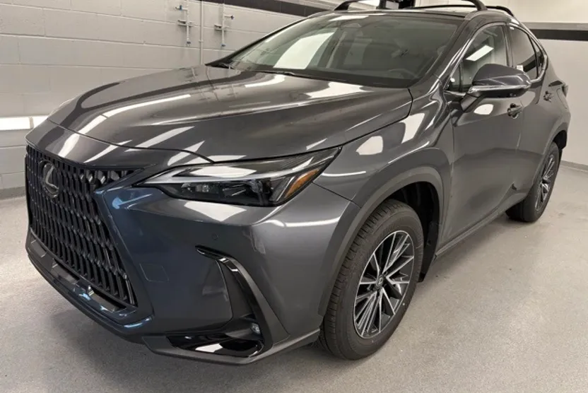 2025 Lexus NX 350 Premium photo 1