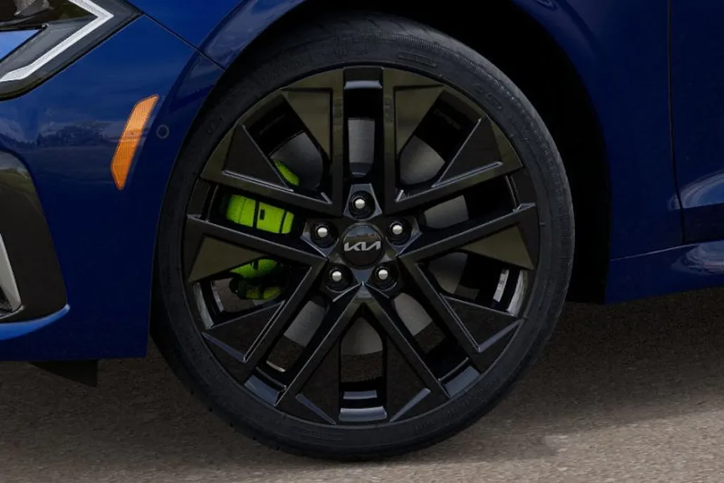 2026 Kia K4 GT photo 1