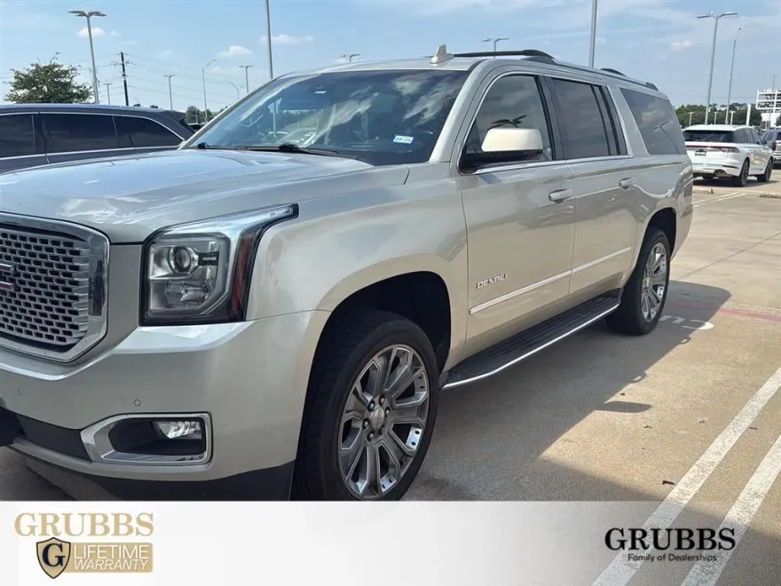2016 Gmc Yukon XL Denali photo 1
