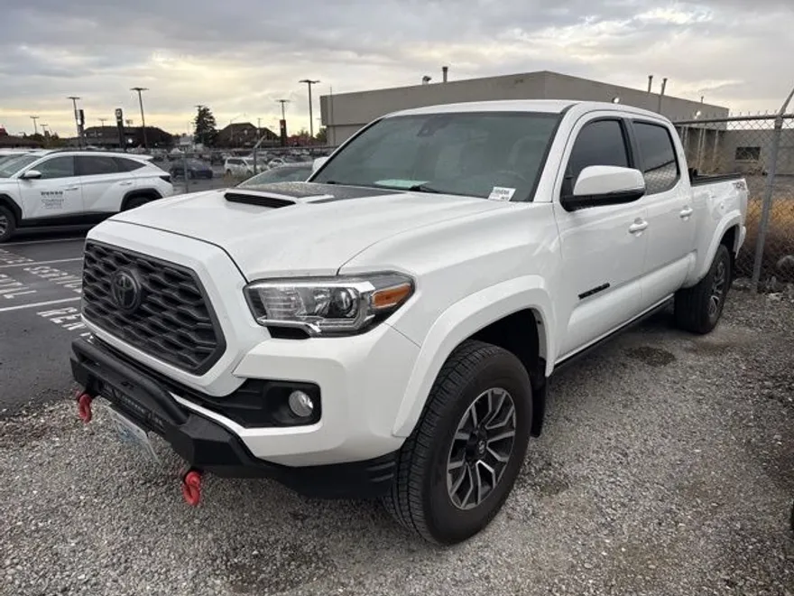 2021 Toyota Tacoma SR5 photo 1